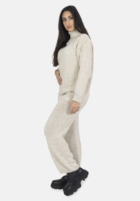 Elara SET - Maglione - beige