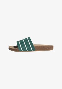 Não selecionado, collegiate green core white gum4
