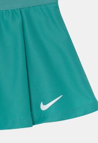 Nike Performance FLOUNCY - Saia desportiva - washed teal/white