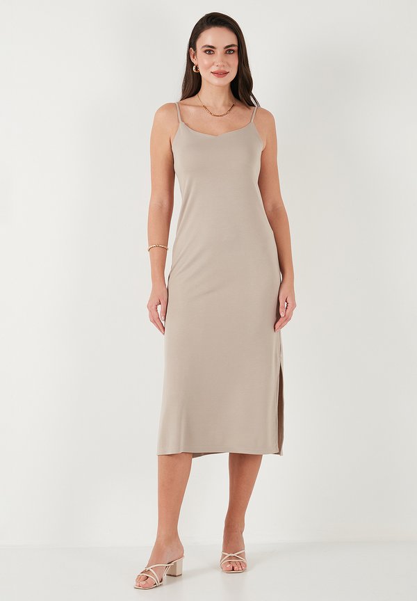 REGULAR FIT - Jerseykleid - beige