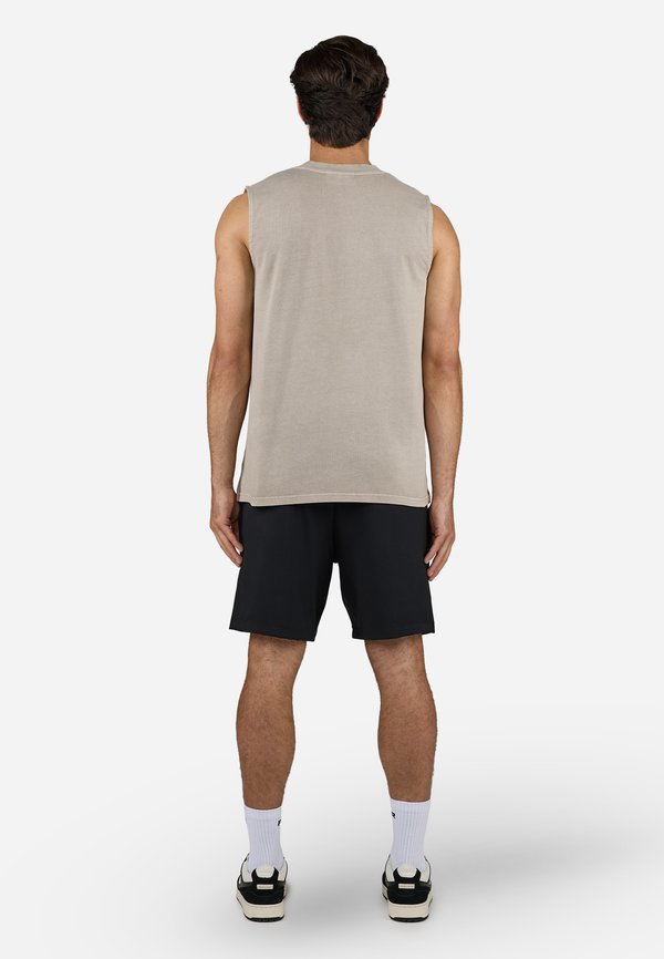 SIGNAR SLEEVELESS TEE - Top3
