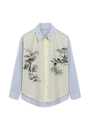 Chemise à manches boutonnées avec un devant texturé crème présentant des impressions d'arbres et de paysages ; manches rayées bleues et blanches ; col pointu.