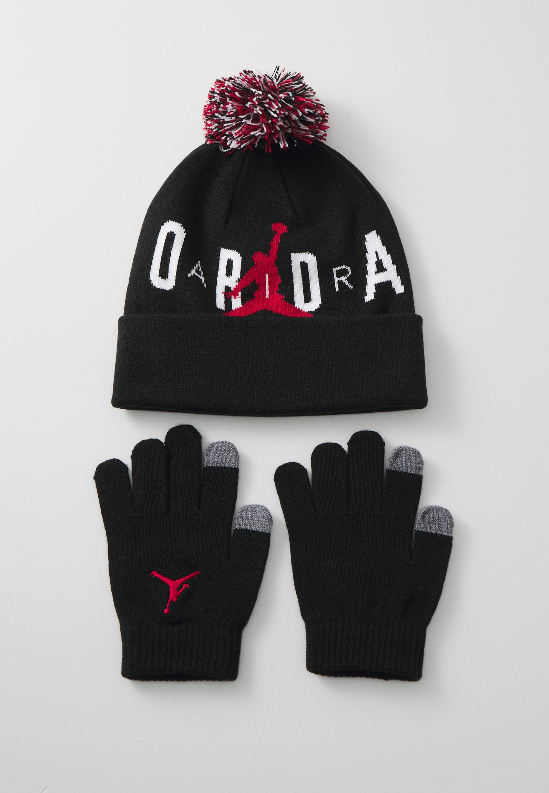 Jordan JAN POM BEANIE UNISEX SET Beanie black