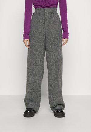 ONLCORA WIDE PANT - Broek - medium grey melange