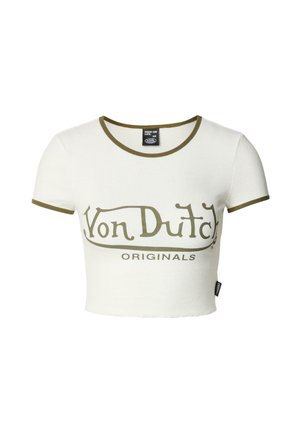 Kratek bel bombažni majica solečim olivno zelenim rebrom in robom. Ima sprednji napis: "Von Dutch" in "ORIGINALS" z debelim tiskom.