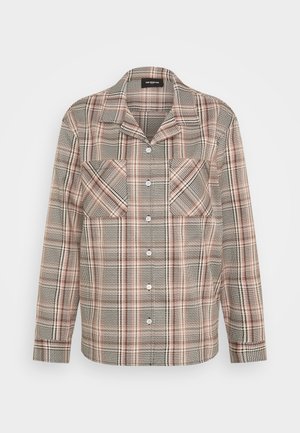 CHEMISE POCHES POITRINE MANCHES LONGUESEN - Blusa com botões - pink