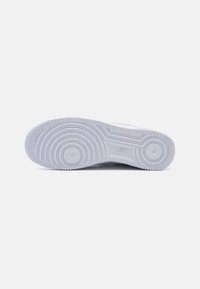 Nike Sportswear AIR FORCE 1 '07 - Tenisice - white/smokey blue