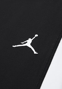Jordan SPORT - Pajkice – hlače - black/white