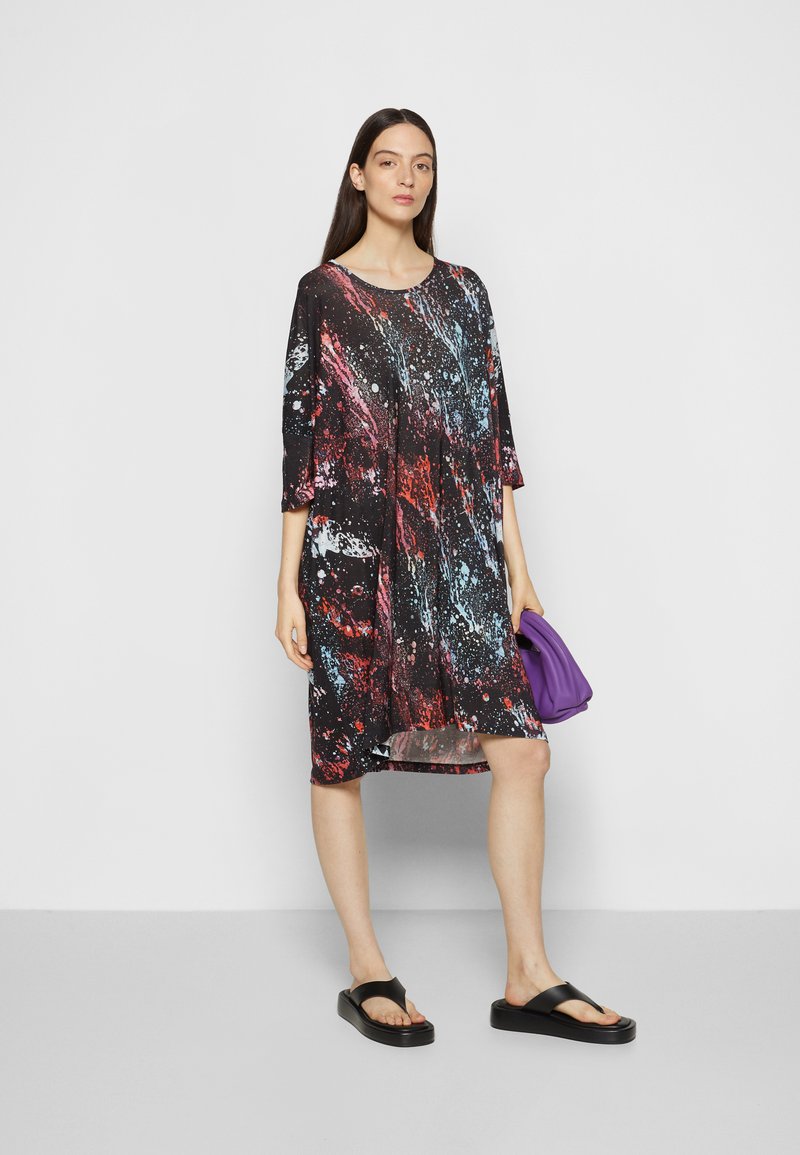 Damen Kleider | Henrik Vibskov MCPHEE Jerseykleid space night/schwarz - TJ17098 Damen Kleider | Henrik Vibskov MCPHEE Jerseykleid space night/schwarz - TJ17098