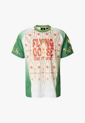 Kurzärmeliges Hemd mit weißem Hintergrund, grünen und roten Akzenten, Blumen- und Flaschenmustern sowie dem auffälligen Schriftzug "FLYING GOOSE".