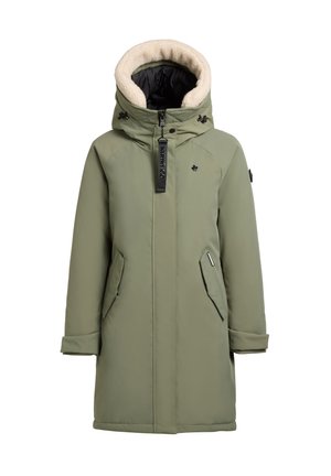 Olivenfarbener langer Mantel mit einer mit Fell gefütterten Kapuze, Reißverschluss, zwei Seitentaschen und einem Logo-Patch am Ärmel.