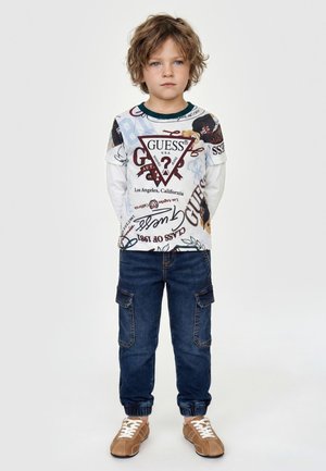 Guess, BEDRUCKTES T-SHIRT - T-shirt à manches longues - gemustert multicolor