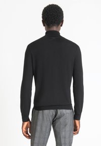 Antony Morato REGULAR FIT TURTLENECK - Vesta - black