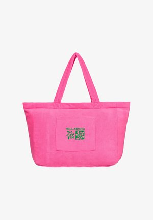 Leuchtend pinke Tragetasche mit zwei Griffen und einer Fronttasche, auf der das grüne Billabong-Logo mit floralem Design abgebildet ist.