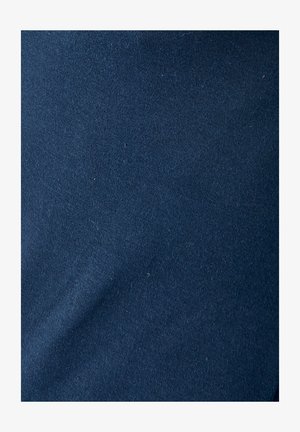 Navyblauwe katoenen stof, gladde textuur met een lichte rek, geen zichtbare patronen of accenten, gelijkmatige kleur doorheen.