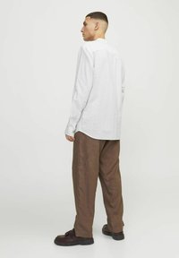 Jack & Jones SUMMER HALF PLACKET  - Camicia - white