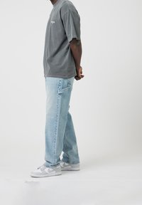EIGHTYFIVE Vaqueros baggy - light-blue denim