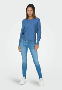 ONLY ONLADALINE - Striktrøje - super sonic