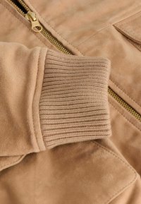 Next REGULAR FIT - Bombertakki - neutral