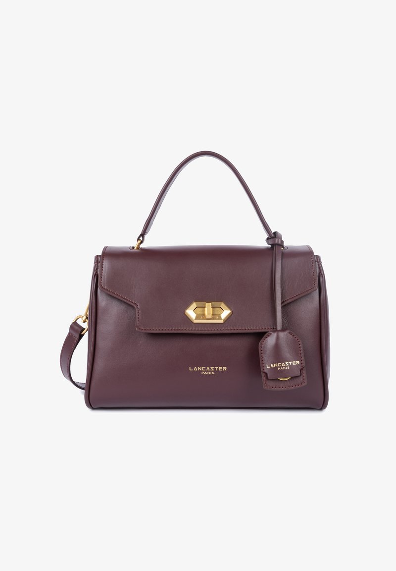 Borsa in pelle color bordeaux con manico superiore e una tracolla regolabile. Presenta un blocco e accenti del logo in tono oro. Texture liscia.