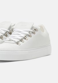 Nubikk JAGGER CLASSIC - Sapatilhas - white