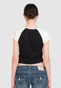 True Religion RAGLAN - Apdrukāts T-krekls - black