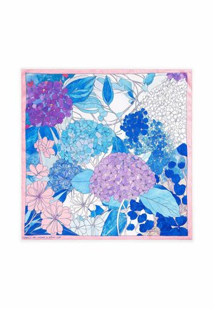 Pañuelo con patrón floral con grandes racimos de hortensias en tonos morado, azul y rosa, enmarcado por un borde rosa claro.