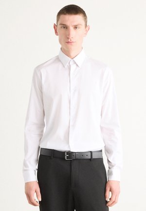 Shirt - white