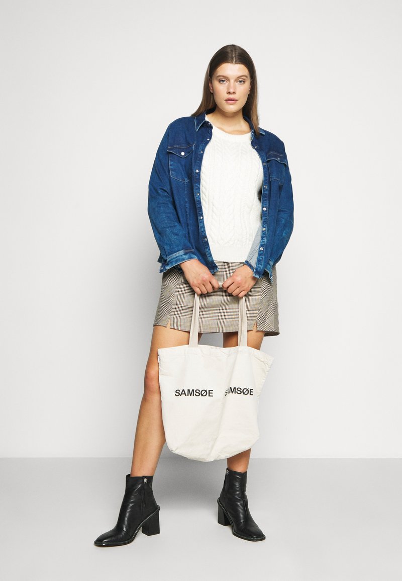 Samsoe Samsoe Frinka Shopping Bag Warm White Offwhite Zalando De