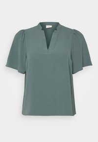 Unselected, balsam green