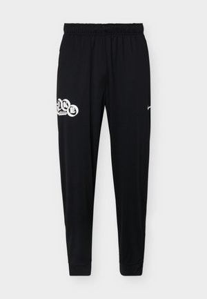 Svarte atletiske joggebukser med elastisk midjebånd, mansjetter ved anklene, hvit grafikk på venstre lår og liten hvit Nike-swoosh på høyre ben.