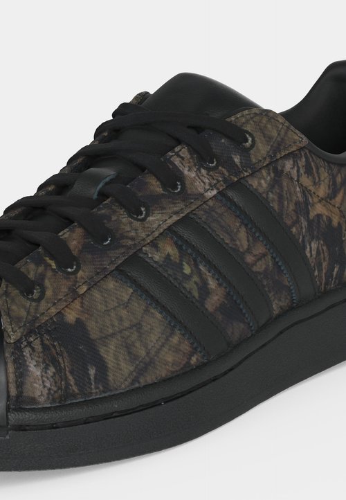adidas SUPERSTAR II MOSSY OAK UNISEX - Trainers - core black/khaki six — photo 7