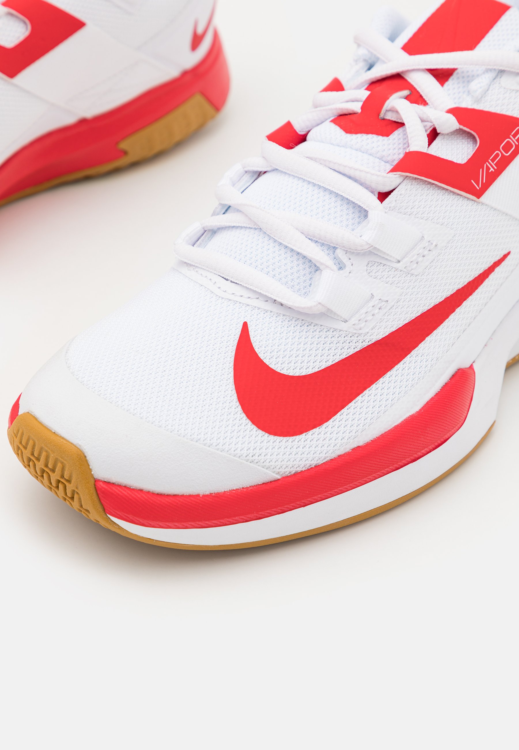 nike performance vapor