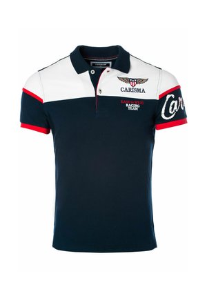 Polo blu navy e bianca con rifiniture rosse, scritte "CARISMA" e "EAST to WEST RACING TEAM" e emblema alata sul petto.