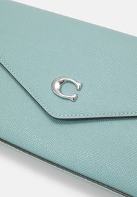 COACH CROSSGRAIN CROSSBODY SET - Mala a tiracolo - aquamarine