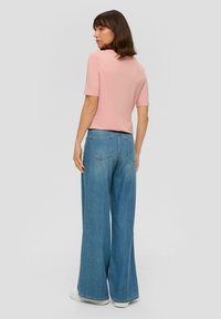 s.Oliver MIT FRONT - T-Shirt print - pfirsich