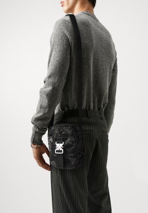 UNISEX - Torba čez telo - black