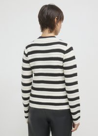 Calliope RAYÉ - Cardigan - une variante