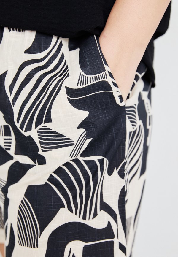 CARMALUSI - Shorts - pumice stone4