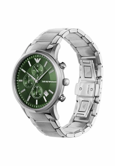 Edelstahluhr mit grünem Chronographen-Zifferblatt, silbernen Stundenmarkierungen, Datumsanzeige und Metallgliederarmband, Marke Emporio Armani.
