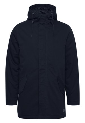 Parka blu navy con cappuccio, chiusura frontale con zip, due tasche laterali e coulisse regolabile. Realizzata in tessuto resistente con una consistenza liscia.