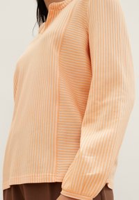 TOM TAILOR Blouse - coral beige thin stripe