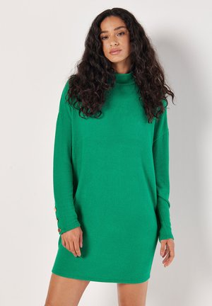 SOFT TOUCH COCOON - Stickad klänning - green