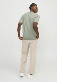 Jack & Jones Polokošeľa - desert sage