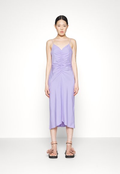DESIGNERS REMIX VALERIE DRAPE SLIP - Cocktail φόρεμα / Φόρεμα για πάρτι - flieder