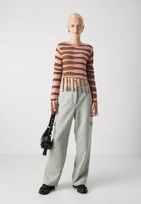 The Ragged Priest TERRACOTTA - Strickpullover - brown/pink
