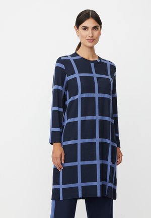 - Sukienka z dżerseju