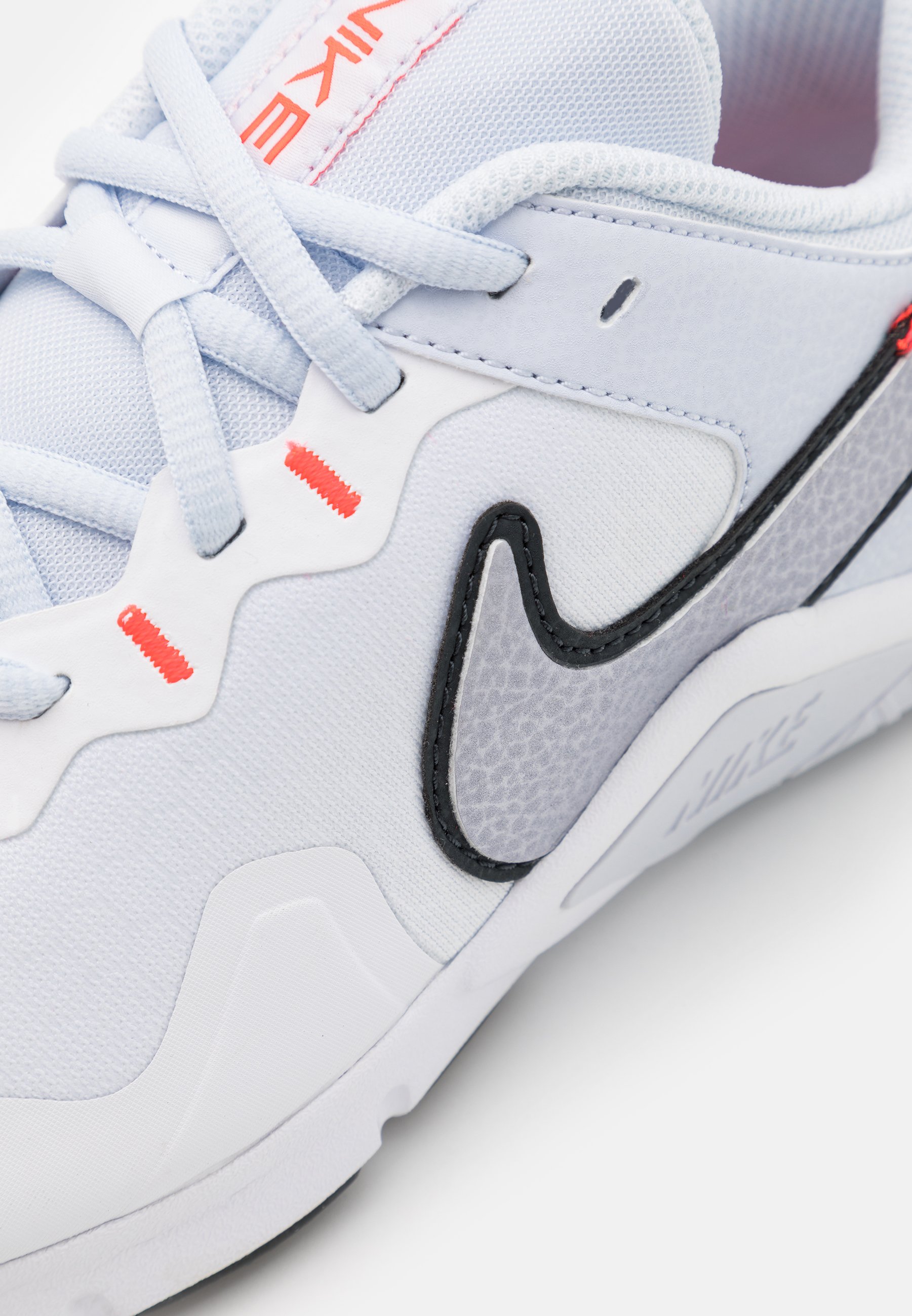Nike Performance LEGEND ESSENTIAL 2 - Training shoe - football grey/dark  smoke grey/light blue - Zalando.co.uk