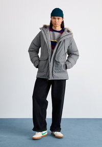 The North Face Jakna ispunjena paperjem - smoked pearl