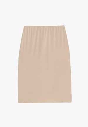 Falda lápiz beige con una textura suave, cintura elástica y un diseño simple, sin adornos.